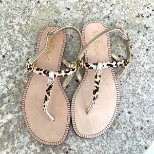 Size 7 Lilly Pulitzer leopard print calf hair sandals. Never worn.